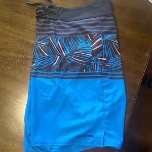Mens Patagonia board shorts. Blue,black peach